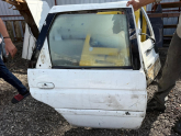 FORD ESCORT SAĞ ARKA KAPI DOLU 95-00 MODEL ORJİNAL