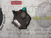 Oto Çıkma Parça / Renault / Megane / Motor / Mazot Pompası / Çıkma Parça 