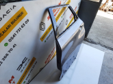 Oto Çıkma Parça / Renault / Captur / Kaporta & Karoser / Sol Arka Kapı / Çıkma Parça 