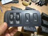 Oto Çıkma Parça / Renault / Fluence / Far & Stop / Far Düğmesi / Çıkma Parça 