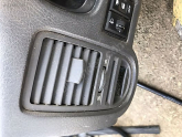 Oto Çıkma Parça / Kia / Carnival / Göğüslük & Torpido / Difüzör / Çıkma Parça 