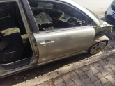 Toyota Avensis sağ ön kapı hatasız 2003-2009