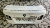 BMW 5 20 ARKA BAGAJ KAPAĞI