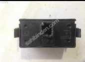 Oto Çıkma Parça / Renault / Symbol / Elektrik / Dörtlü Flaşör Düğmesi / Çıkma Parça 