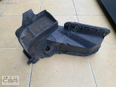 Oto Çıkma Parça / Porsche / Boxster / Filtre / Hava Filtresi Kutusu / Çıkma Parça 