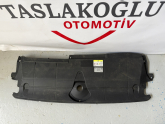 AUDİ A6 ÖN PANEL ÜST KAPLAMASI