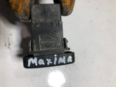 Oto Çıkma Parça / Nissan / Maxima / Elektrik / Dörtlü Flaşör Düğmesi / Çıkma Parça 