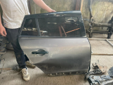 Renault Megane 3 az hasarlı sağ arka kapı kapı kolu ve kapı camı