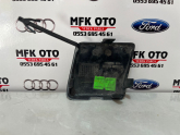 Oto Çıkma Parça / Renault / Clio / Tampon / Çeki Demir Kapağı / Çıkma Parça 