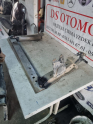 Oto Çıkma Parça / Renault / Megane / Alt Takım / Radyatör Traversi / Çıkma Parça 