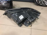 Oto Çıkma Parça / Volkswagen / Transporter / Far & Stop / Sağ Ön Far / Çıkma Parça 