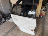 Oto Çıkma Parça / Volkswagen / Golf / Kaporta & Karoser / Sağ Arka Kapı / Çıkma Parça 