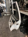 Oto Çıkma Parça / Tofaş / Kartal / Kaporta & Karoser / Sağ Ön Çamurluk / Çıkma Parça 