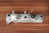 Oto Çıkma Parça / Ford / Tourneo Connect / Motor / Külbütör Kapağı / Çıkma Parça 