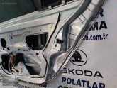 Oto Çıkma Parça / Renault / Laguna / Kaporta & Karoser / Sağ Arka Kapı / Çıkma Parça 
