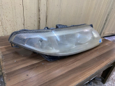 Oto Çıkma Parça / Renault / Laguna / Far & Stop / Sağ Ön Far / Çıkma Parça 