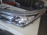 Oto Çıkma Parça / Toyota / Corolla / Far & Stop / Sol Ön Far / Çıkma Parça 