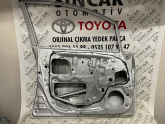 Oto Çıkma Parça / Toyota / Auris / Kaporta & Karoser / Sol Ön Kapı / Çıkma Parça 