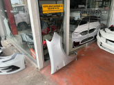 Oto Çıkma Parça / Renault / Clio / Kaporta & Karoser / Sağ Ön Çamurluk / Çıkma Parça 