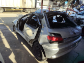 Hasarlı & Kazalı Oto / Peugeot / 306