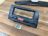 Oto Çıkma Parça / Tofaş / Doğan  / Elektrik / Dörtlü Flaşör Düğmesi / Çıkma Parça 