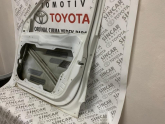 Oto Çıkma Parça / Volkswagen / Tiguan / Kaporta & Karoser / Sağ Ön Kapı / Çıkma Parça 
