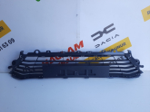 Oto Çıkma Parça / Renault / Megane / Tampon / Orta Izgara / Çıkma Parça 