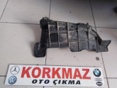 Oto Çıkma Parça / Mercedes / C180 / Tampon / Tampon Braketi / Çıkma Parça 