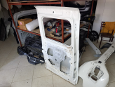 Oto Çıkma Parça / Fiat / Doblo / Kaporta & Karoser / Sol Sürgülü Kapı / Çıkma Parça 
