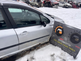 Peugeot 307 Sağ ön Kapı Orjinal Çıkma