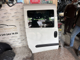 Oto Çıkma Parça / Fiat / Doblo / Kaporta & Karoser / Sağ Sürgülü Kapı / Çıkma Parça 