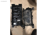 Oto Çıkma Parça / Kia / Sorento / Elektrik / Sigorta Kutusu / Çıkma Parça 