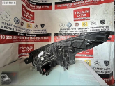 Oto Çıkma Parça / Renault / Trafic / Far & Stop / Sağ Ön Far / Çıkma Parça 