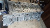 Oto Çıkma Parça / Mercedes / 300 / Motor / Silindir Kapağı / Çıkma Parça 