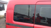 Opel combo c sağ arka çamurluk cam yedek parça