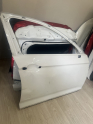 Oto Çıkma Parça / Volkswagen / Passat / Kaporta & Karoser / Sağ Ön Kapı / Çıkma Parça 