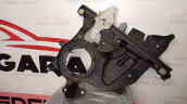 Oto Çıkma Parça / Peugeot / Partner / Oto Cam / Cam Krikosu / Çıkma Parça 