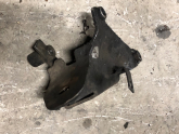 Oto Çıkma Parça / Volkswagen / Golf / Motor / Takozu & Kulağı / Çıkma Parça 