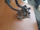 Oto Çıkma Parça / Hyundai / Accent / Koltuk & Döşeme / Pedal / Çıkma Parça 