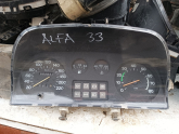 Alfa romeo 33 kilometre saati