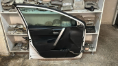 Oto Çıkma Parça / Toyota / Auris / Kaporta & Karoser / Sol Ön Kapı / Çıkma Parça 