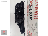 Oto Çıkma Parça / Toyota / Yaris / Far & Stop / Sağ Ön Far / Çıkma Parça 
