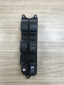 CAM AÇMA DÜĞMESİ HILUX LN145 98-05 YARIS 02-05 ÖN SOL (DöRTLÜ)