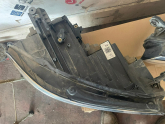 Oto Çıkma Parça / Volkswagen / Passat / Far & Stop / Sağ Ön Far / Çıkma Parça 