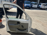 Oto Çıkma Parça / Renault / Kangoo / Kaporta & Karoser / Sol Ön Kapı / Çıkma Parça 