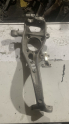 8W0407559 2016-2022 audi a4  sol ön taşıyıcı