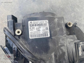 Oto Çıkma Parça / Audi / A4 / Far & Stop / Sağ Ön Far / Çıkma Parça 