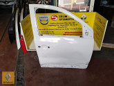 Oto Çıkma Parça / Renault / Truck / Kaporta & Karoser / Sağ Ön Kapı / Çıkma Parça 