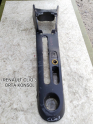 RENAULT CLİO 3 ORJİNAL ORTA VİTES KONSOL