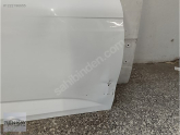 Oto Çıkma Parça / Renault / Megane / Kaporta & Karoser / Sağ Ön Kapı / Çıkma Parça 